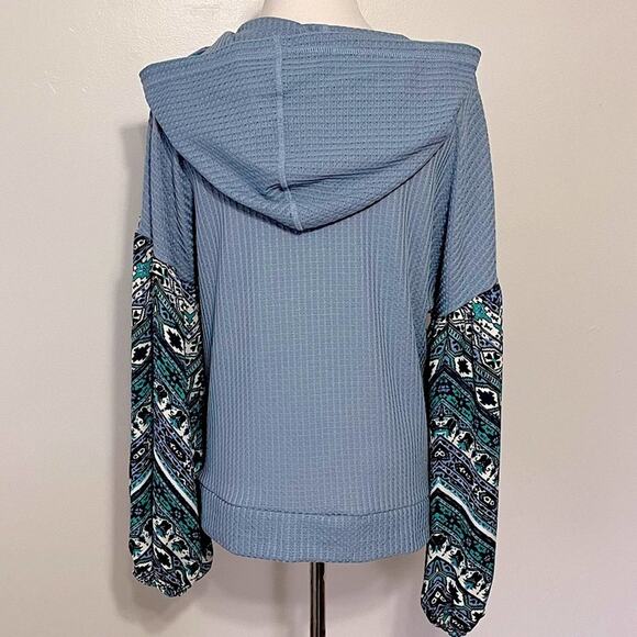 Baea Blue Floral Balloon Sleeve Thermal Knit Full Zip Hoodie Size Large NWT - Picture 6 of 13